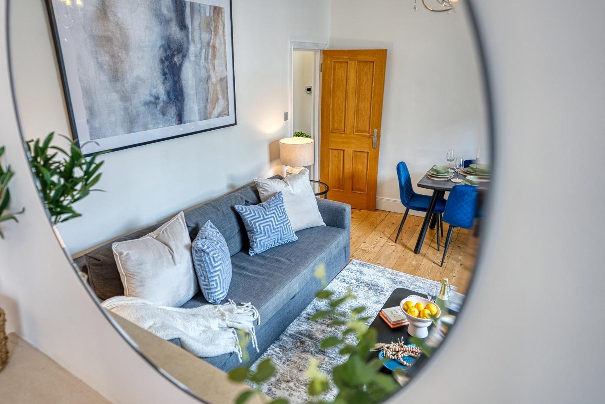 2-Bedroom Stunning, Modern & Spacious Apartment, Near Ocean Village, Central Southampton - Plenty Of Parking - By Blue Puffin Stays Exterior foto